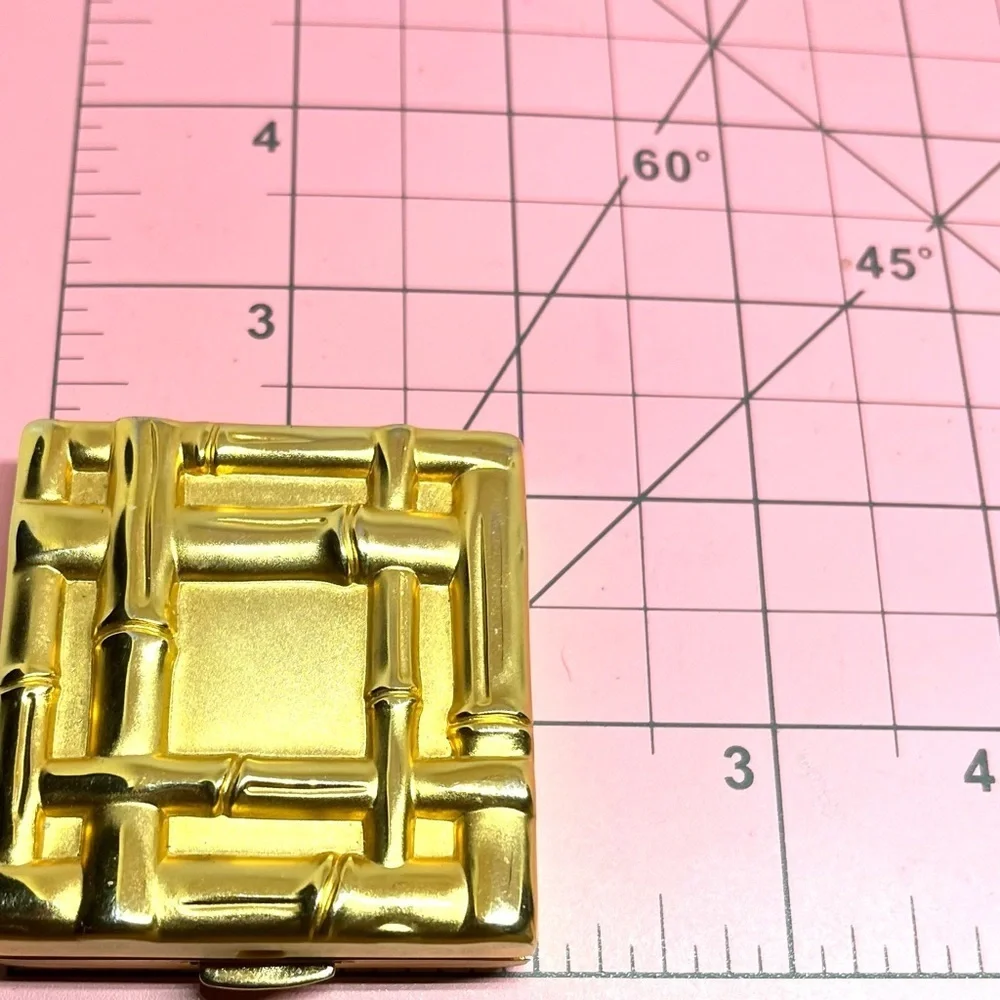 Estee Lauder Bamboo Weave Compact